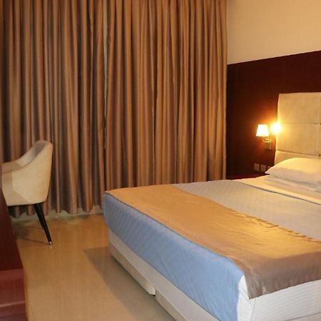 Golden Airport Hotel Djibouti City Exterior photo